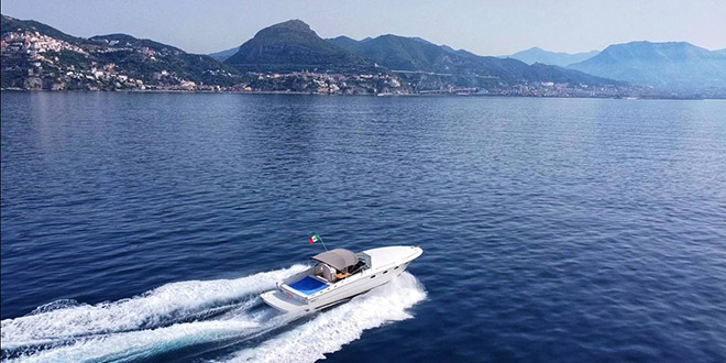 water taxi in Amalfi